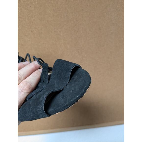 Vince Camuto Evel Women's Black Leather Caged Stacked Heel Sandals size 8.5M - Picture 12 of 12